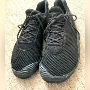 Merrell Men’s Limited Edition Move Glove Athletic Shoe Sz 9